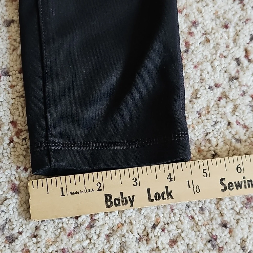 Carhartt Women's Black Leggings - Picture 11 of 11